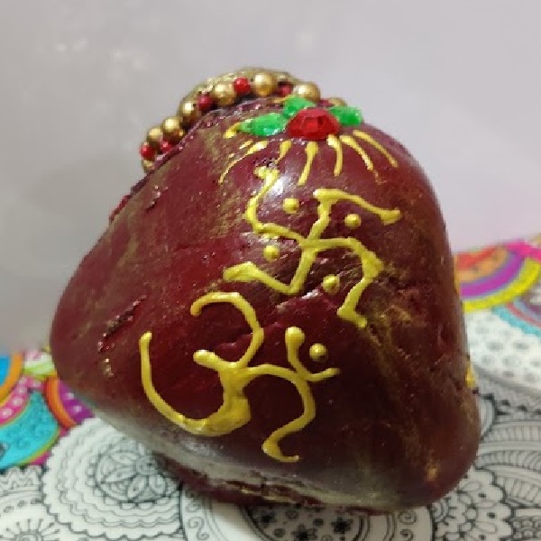 natural and artistic